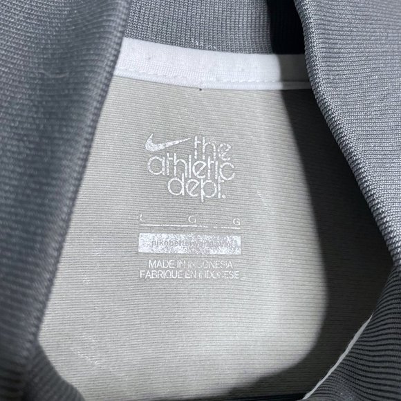 Nike track jacket - Picture 7 of 7